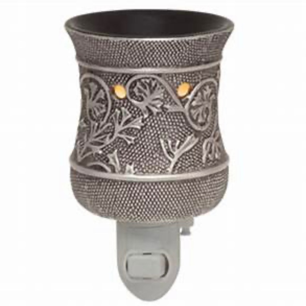 2011 Retired Scentsy Silvervine Plug-in Warmer, NIB